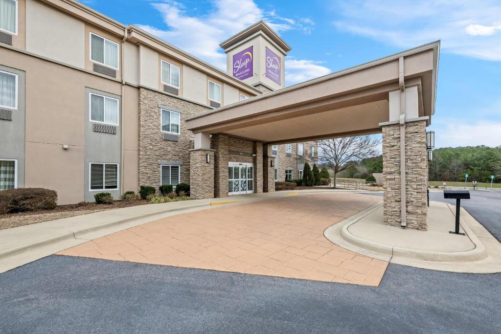 Sleep Inn & Suites Jasper I-22 - Housity