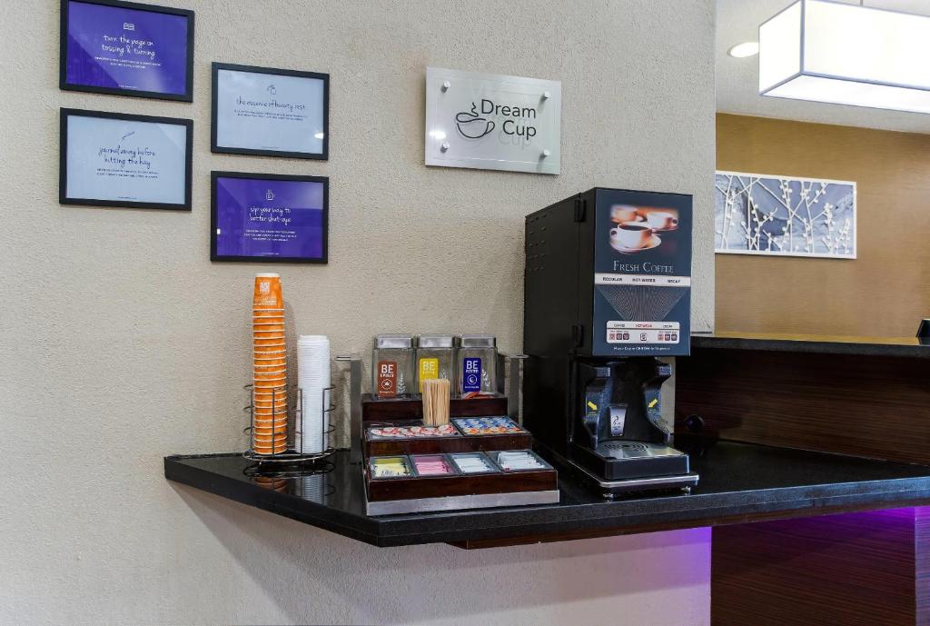 Sleep Inn University photo