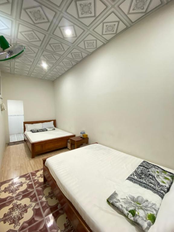 Tùng Thủy Homestay - Dinh Thầy Thím Lagi - Premium Vierbettzimmer