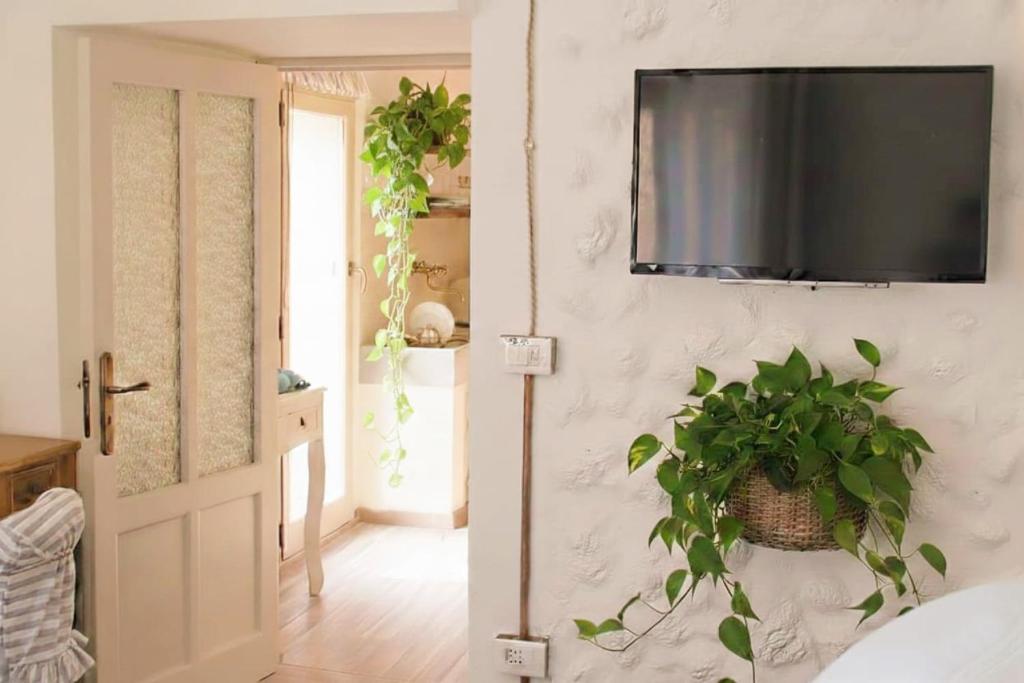Borgo del Canto - Traditional Country Retreat - 30 Min from the Sea! - Suite Con Balcón