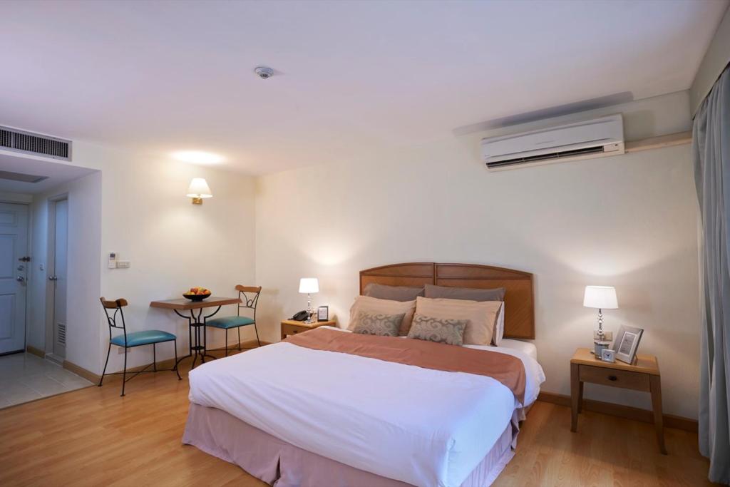 Ravipha Residences - Cama Doble - No Fumadores