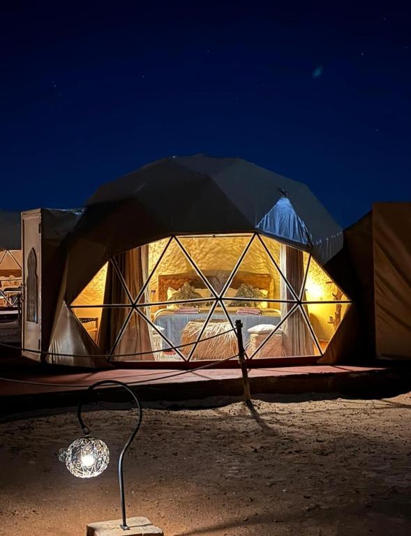 Tatooine Stars Camp - Hizvo