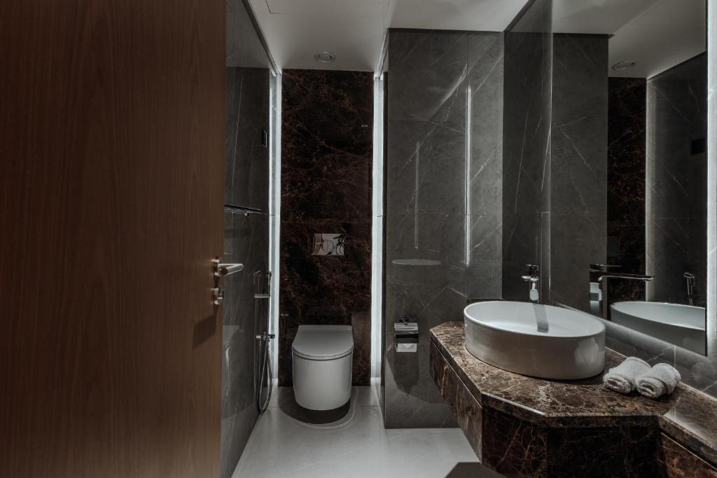 Kuwait Continental Hotel - Superior Suite