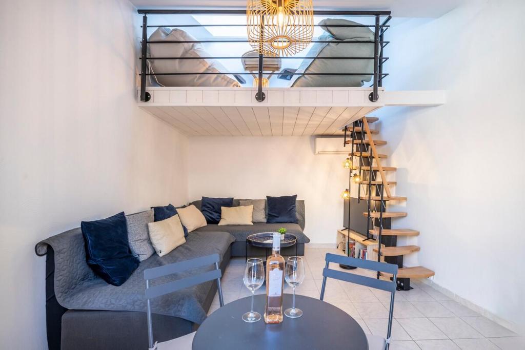 Charming 1-Bedroom Townhouse