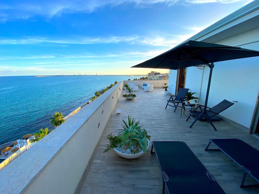 Fronte Mare a Pozzallo in Sicilia - Terrazza delle Sirene