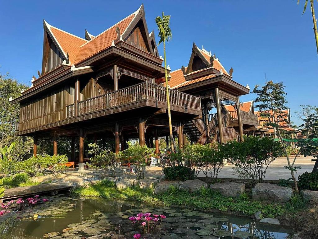 Phum Mongkol Village