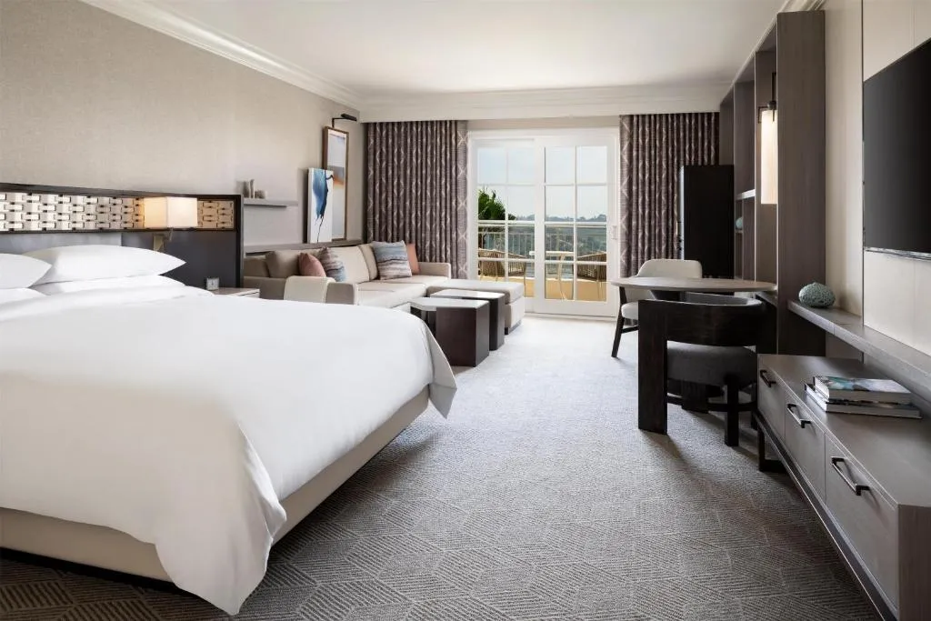 King Room with Accessible Tub - Disability Access