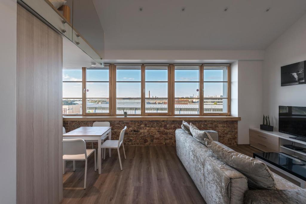 King Mindaugas Apartments - Luxury Studio With A River View