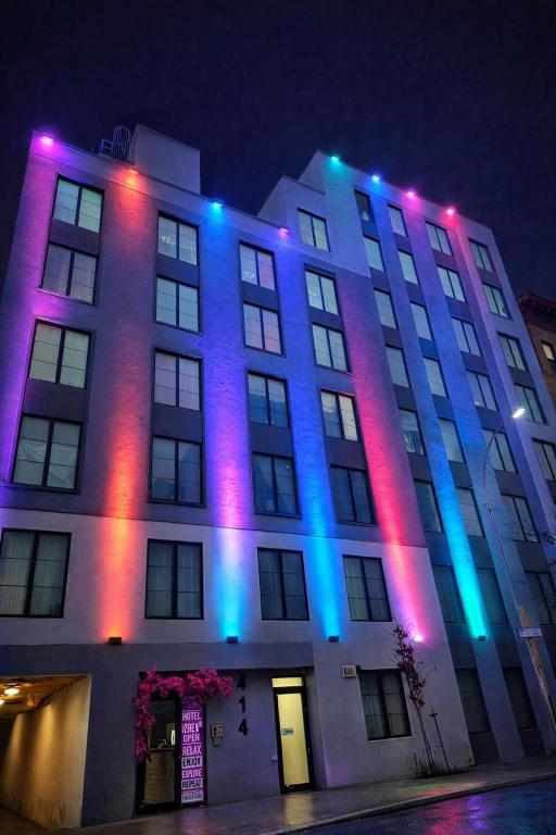 Rose Hotel Near Yankee Stadium