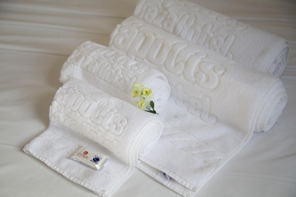 Postel nebo postele na pokoji v ubytování Eunapolis Plaza Hotel