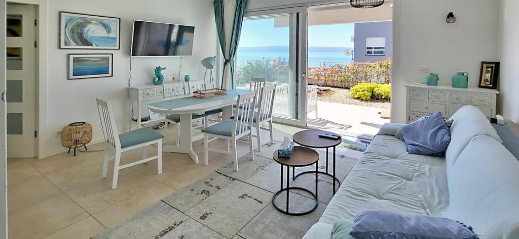 Sea View Apartment Joshua near Žnjan Beach in Split