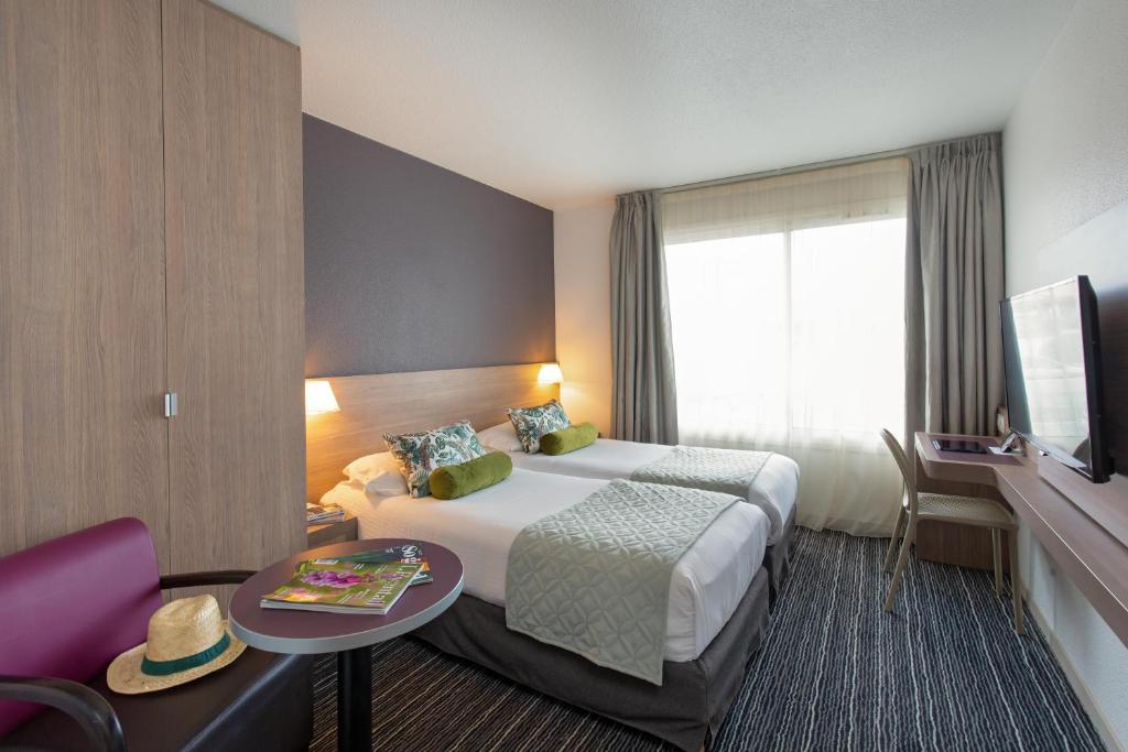 Best Western Plus La Marina - Standard Twin Room