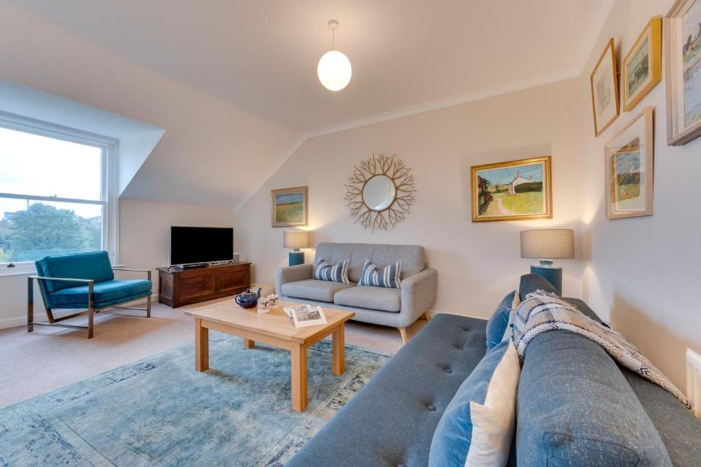 2 Bed in Southwold oc-sel 5