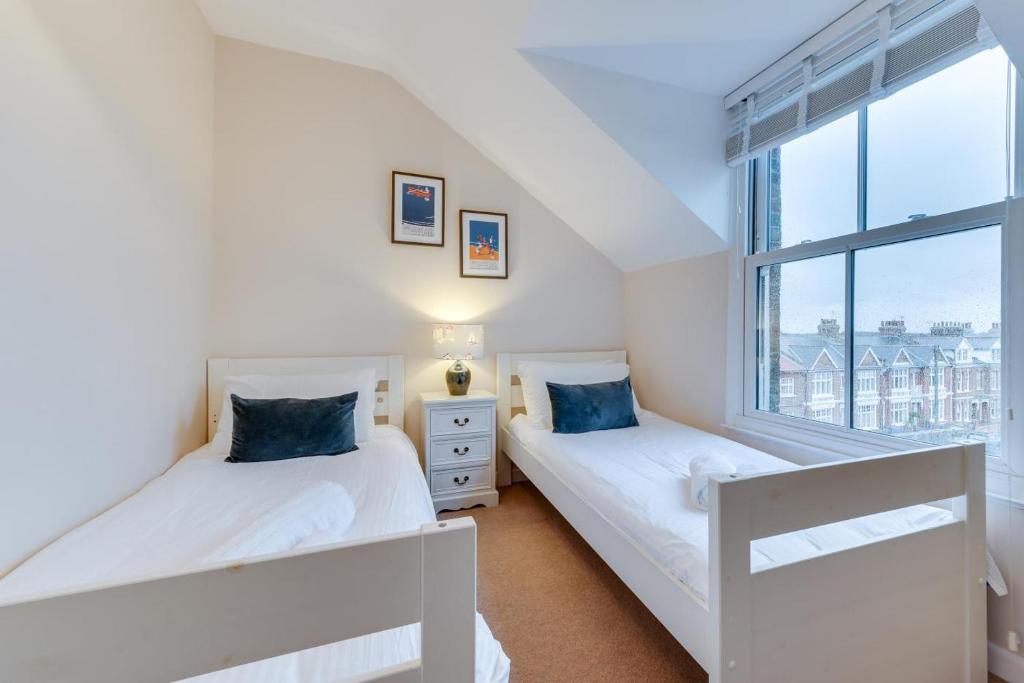 2 Bed in Southwold oc-sel 2