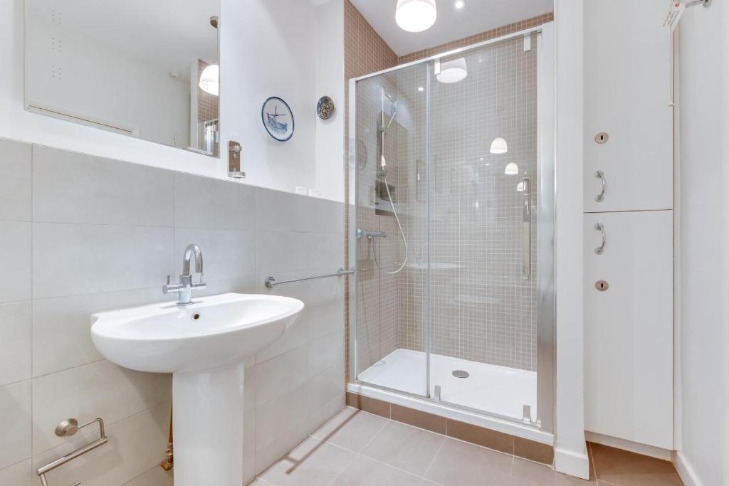 2 Bed in Southwold oc-sel 3