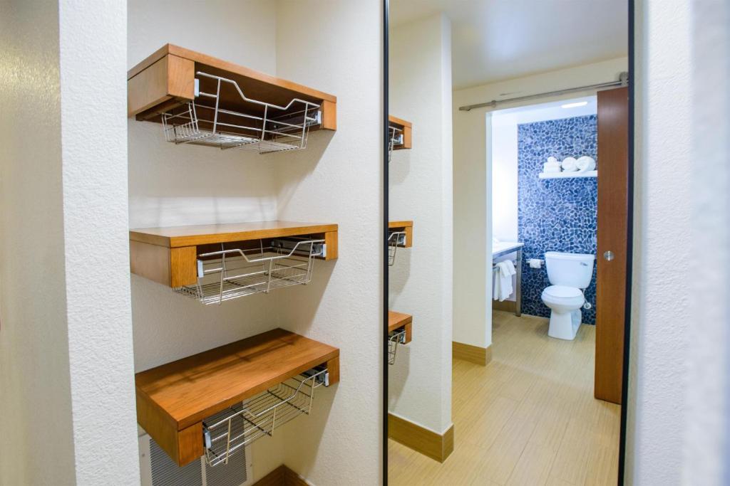 Hilton Garden Inn Rochester Downtown photo