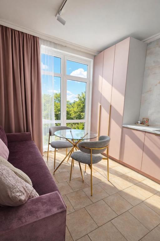 Soft Pink Apartment photo 6