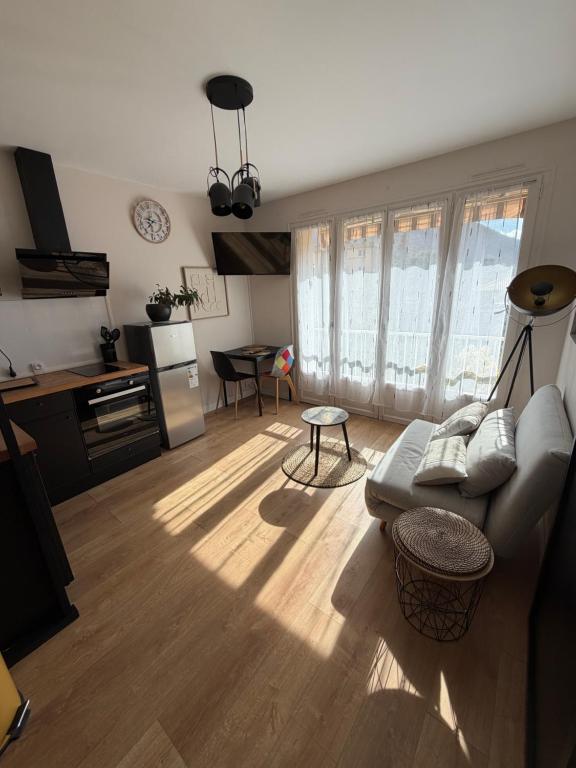 O bucătărie sau chicinetă la Studio cosy