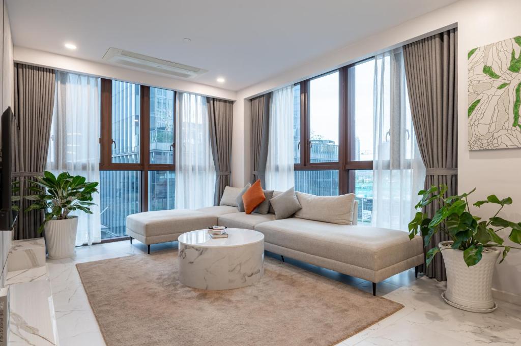 Căn Hộ Cao Cấp 4 Phòng Ngủ