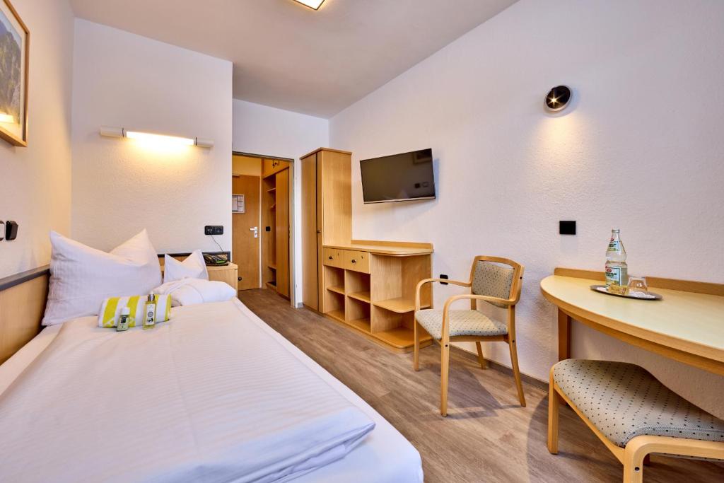 AURA-HOTEL Saulgrub - Standard Single Room
