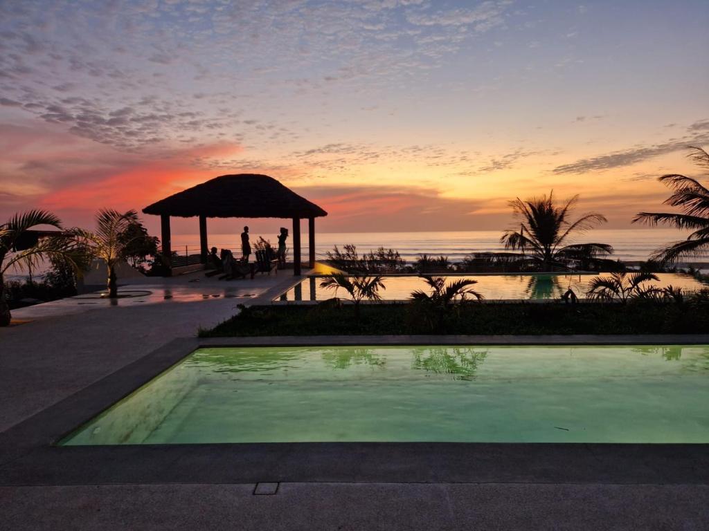 Adouna Bay
