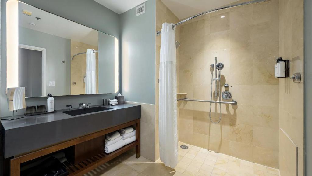 Grand Hyatt Indian Wells Resort & Villas - 2 Camas Queen Con Ducha Accesible