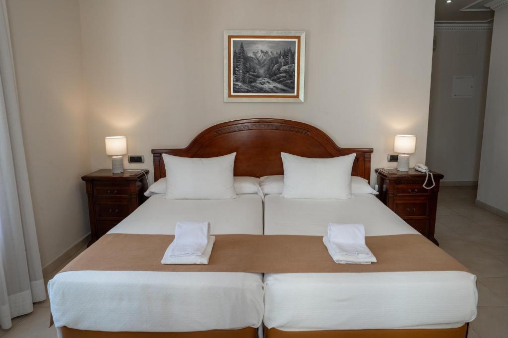 Hotel Kazar - 