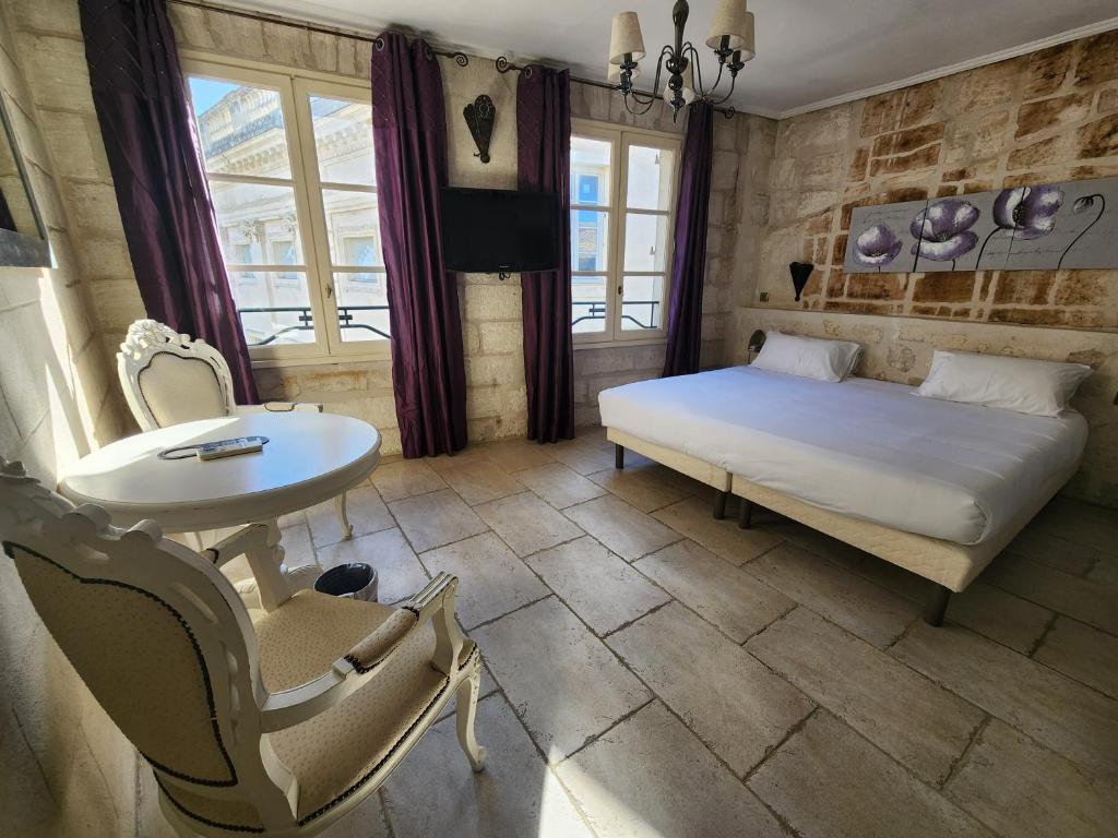 Hôtel du Palais des Papes - Quarto Duplo Superior