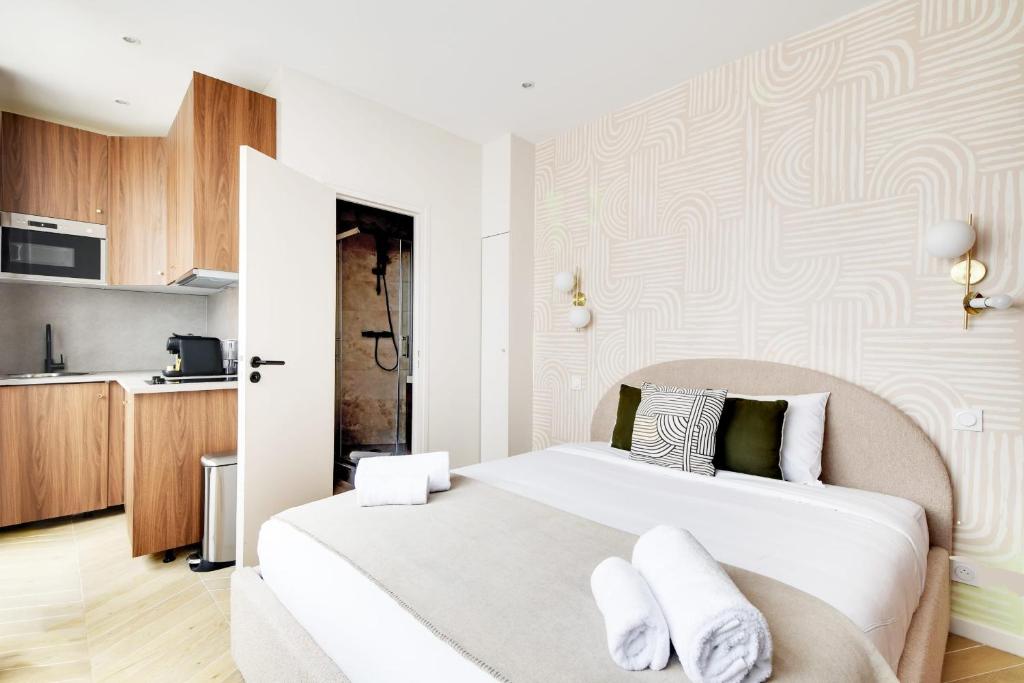 Charming suite near Eiffel Tower - L023