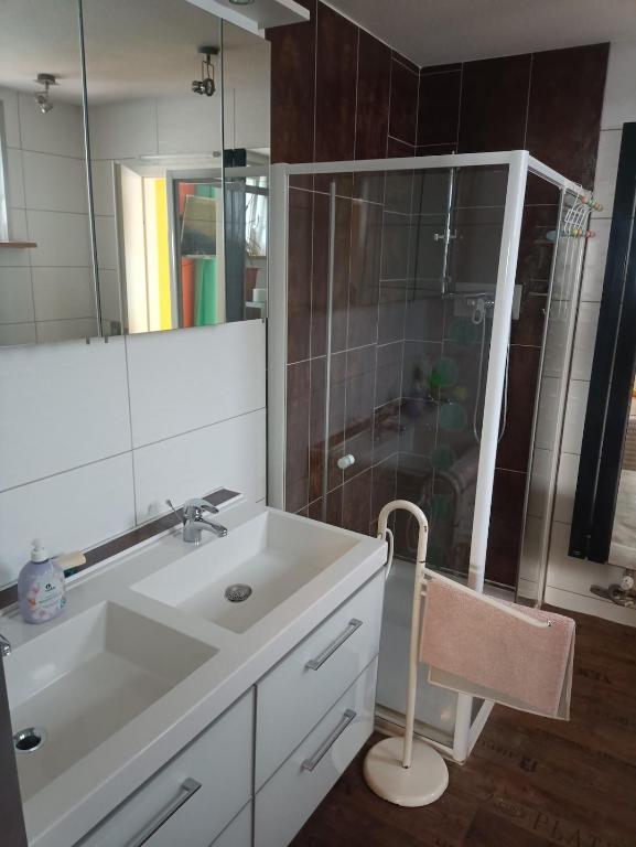Charming guest suite in triborder area – photo 16