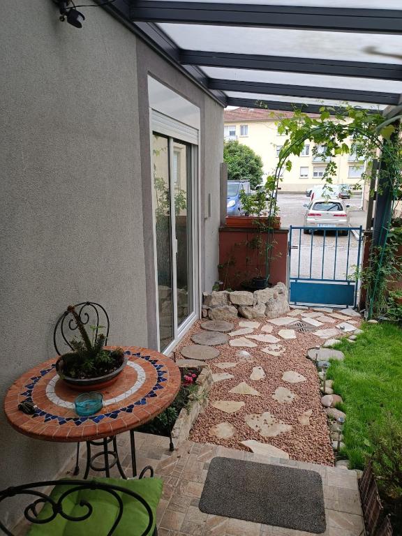 Charming guest suite in triborder area – photo 18
