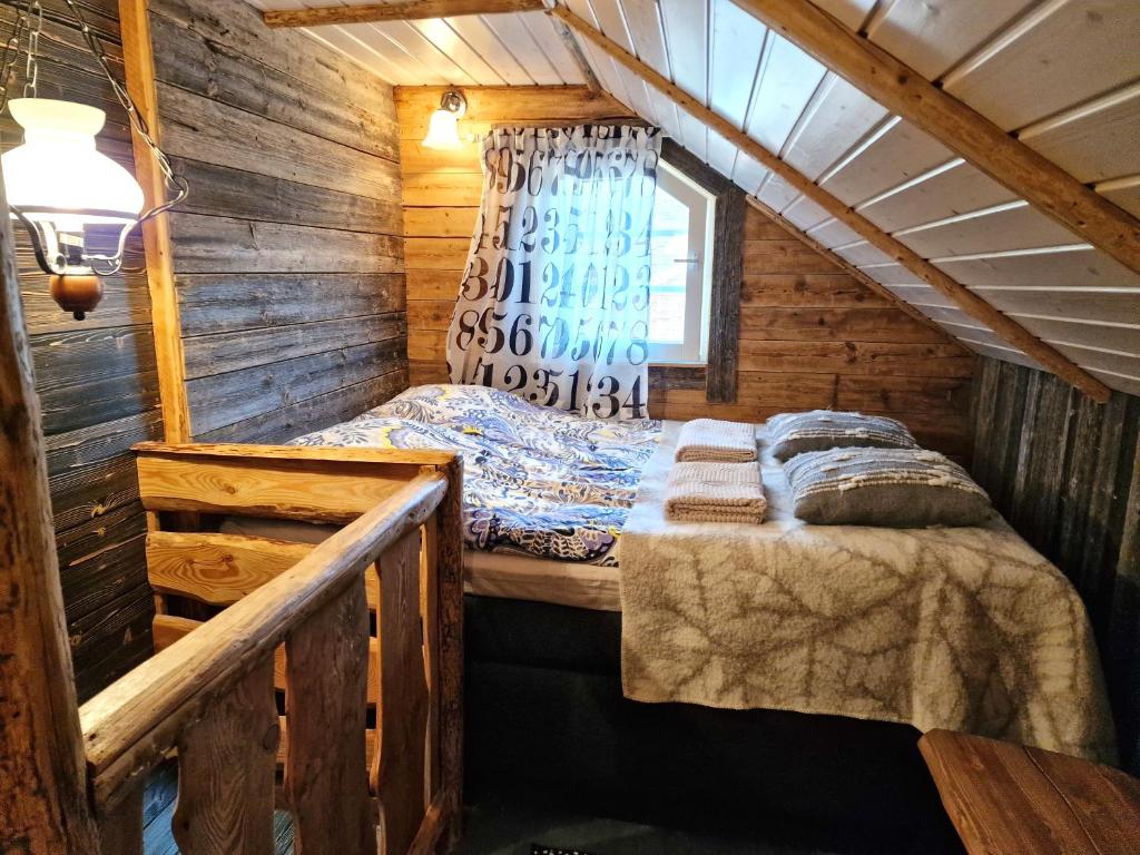 Lapuanjoen Rantakeidas - Comfort Triple Room With Shower