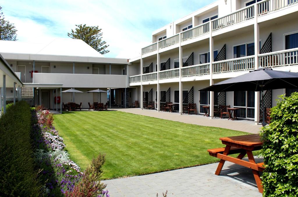 The White Morph - Heritage Collection - Resim 6