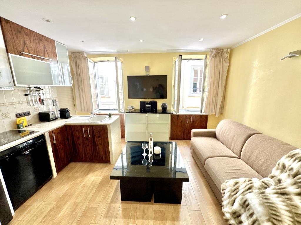 Suquet apartment cosy et charming