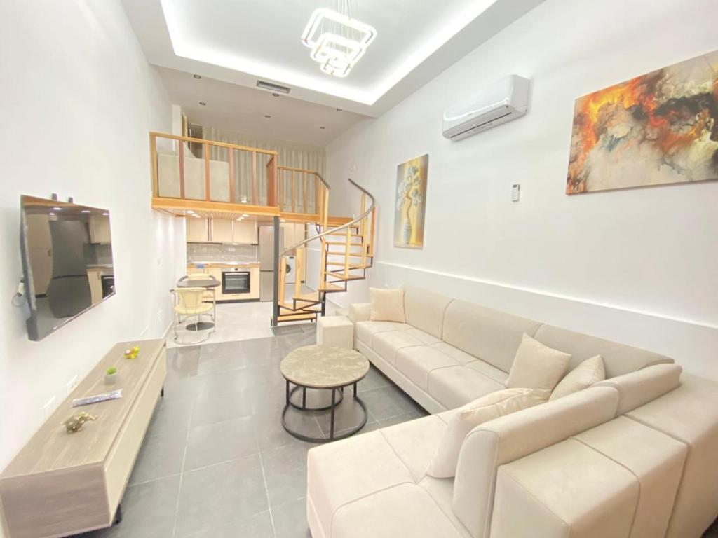 E&E Apartments