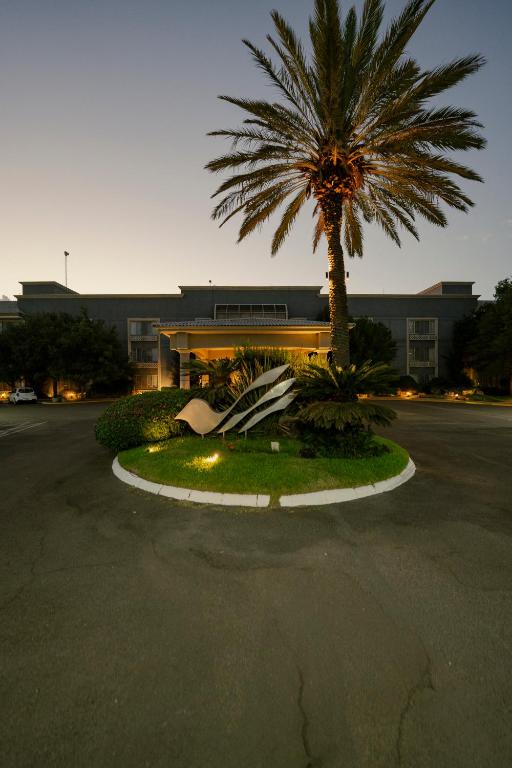 Hotel Victoria Express