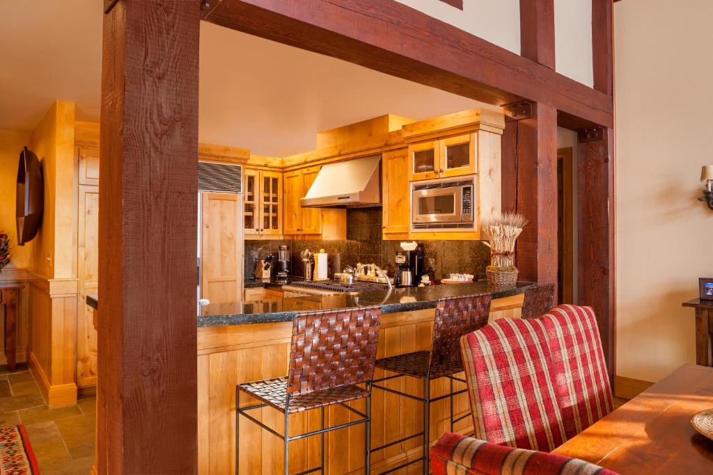 Faraway Jackson Hole photo