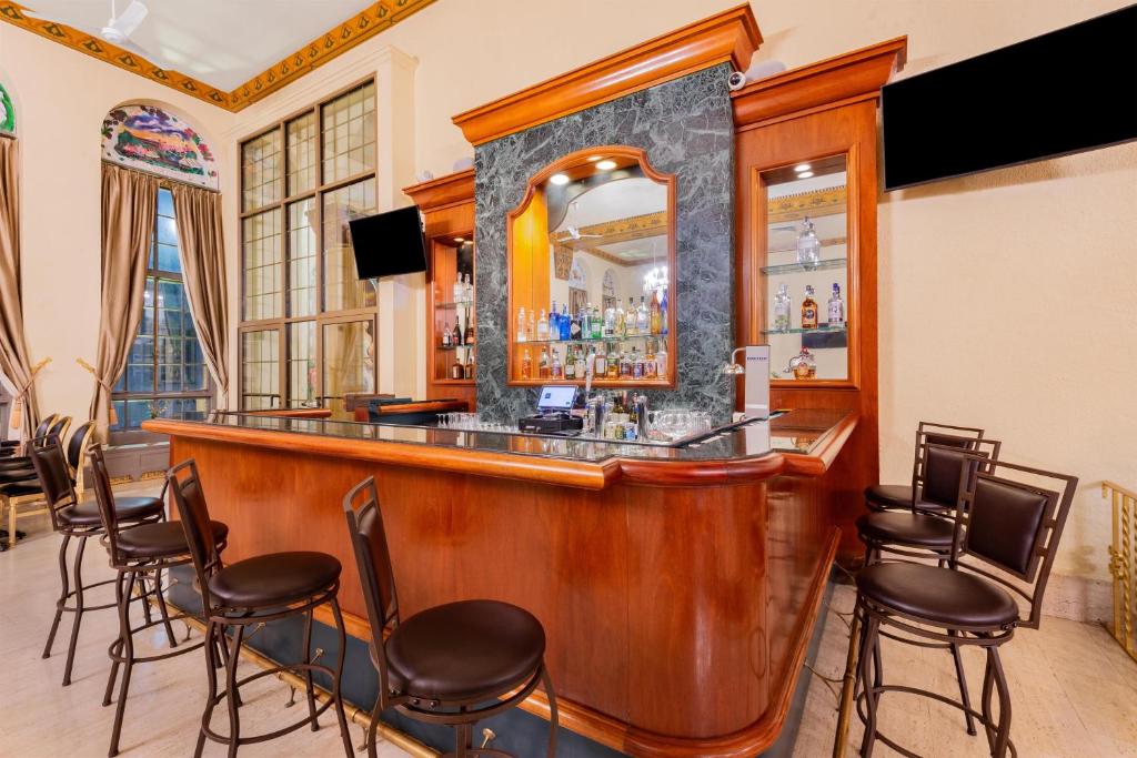The Americus Hotel, Trademark Collection by Wyndham - Housity