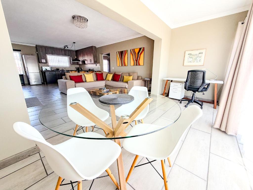 Ane Court 3 Apartment