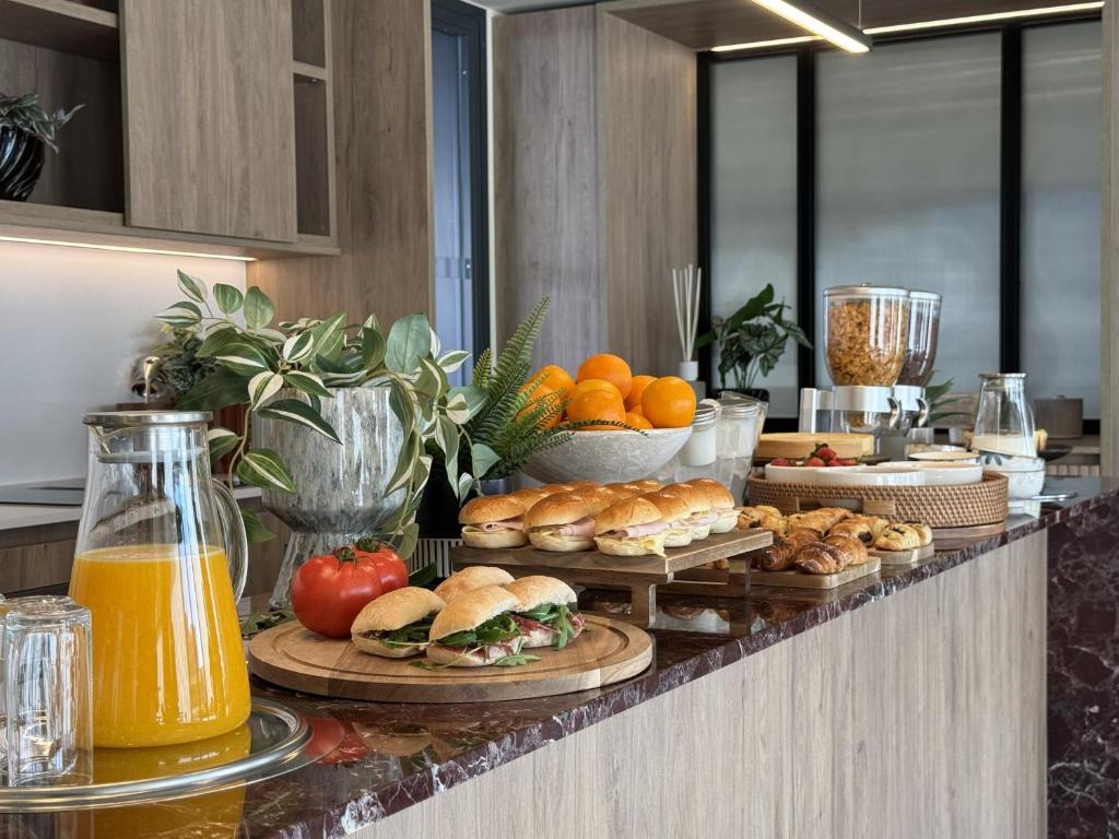 Calido Valdebebas - 6