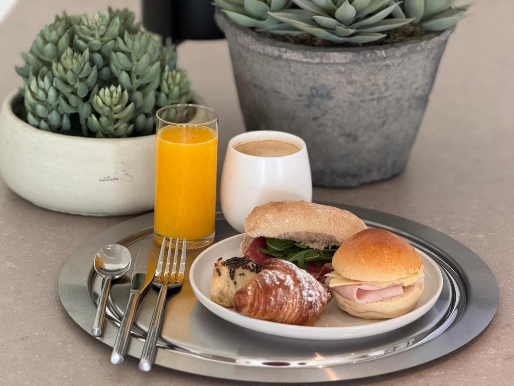 Calido Valdebebas - 2