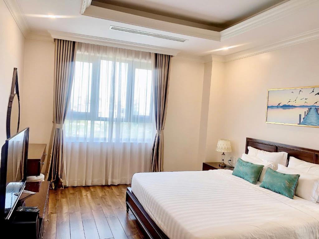 Victory Hotel & Apartment Hai Phong - 带阳台的两卧室公寓