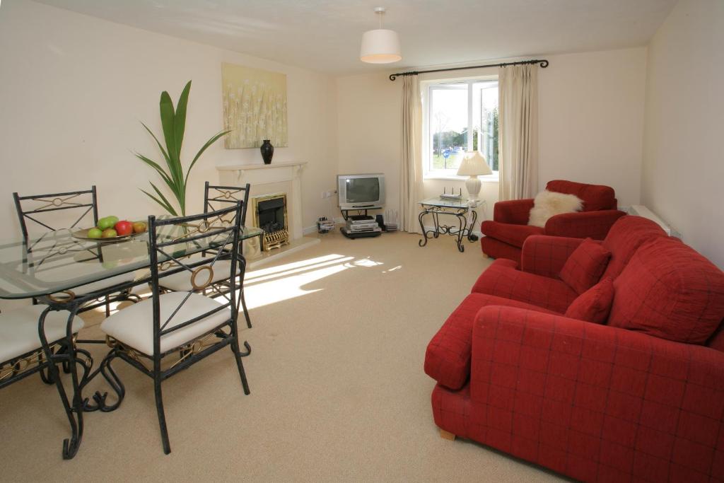 Orchard Gate Apartments from Your Stay Bristol - One-Bedroom Apartment