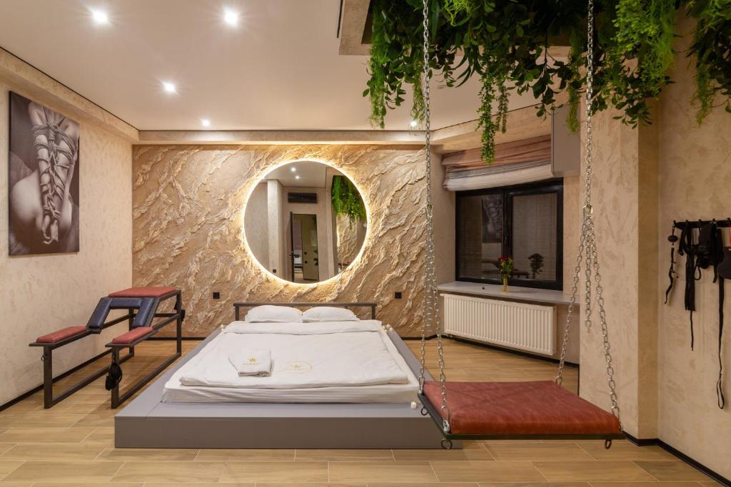 Royal Luxury Apartment with Sauna and Jacuzzi фото 2