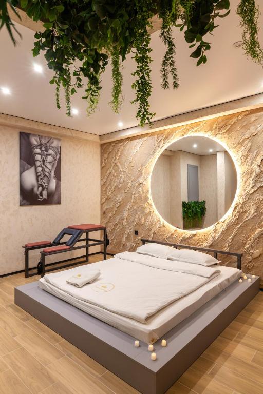 Royal Luxury Apartment with Sauna and Jacuzzi фото 8
