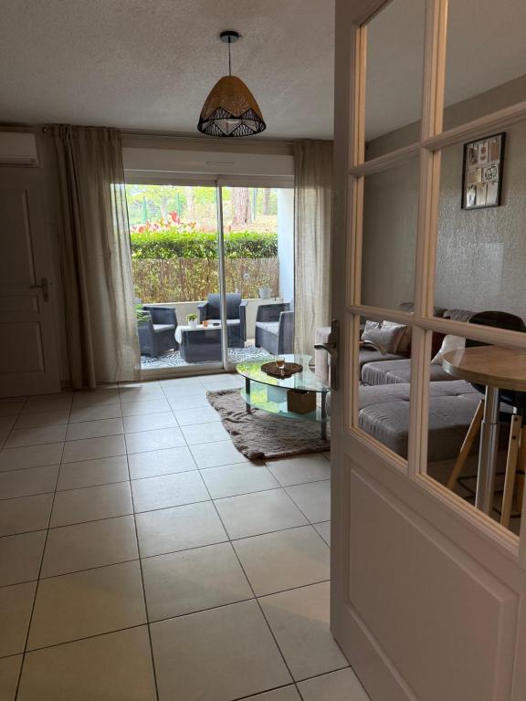 Appartement cosy T2 proche commodités et mer