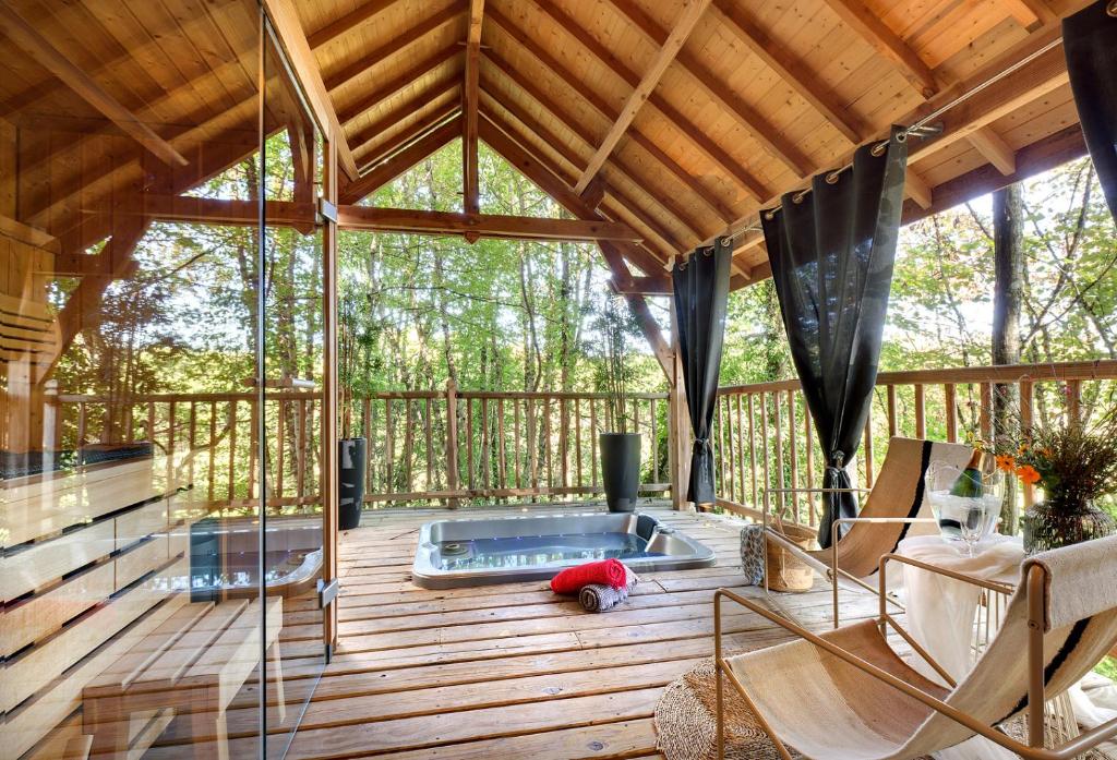 Cabane-Spa - Cyprès si Haut