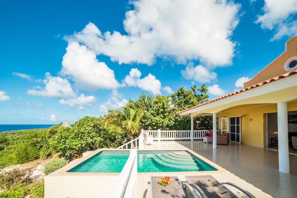 Villa Casa Flamboyan 1029 - Coral Estate