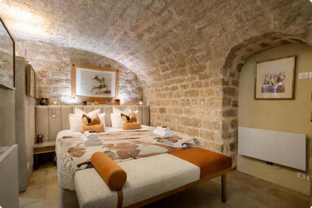 N Sublime appartement avec Sauna dans le 17e 8,2