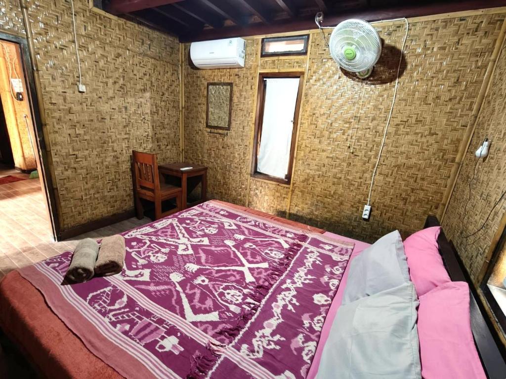 Lima Bintang - Standard Double Room